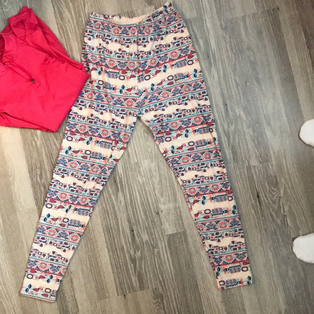 LuLaRoe pants . Cute print